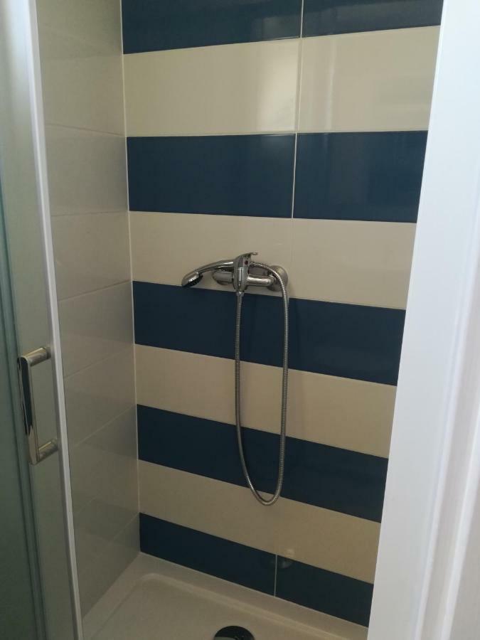 Kamp Tonci Hotell Biograd Na Moru Exteriör bild